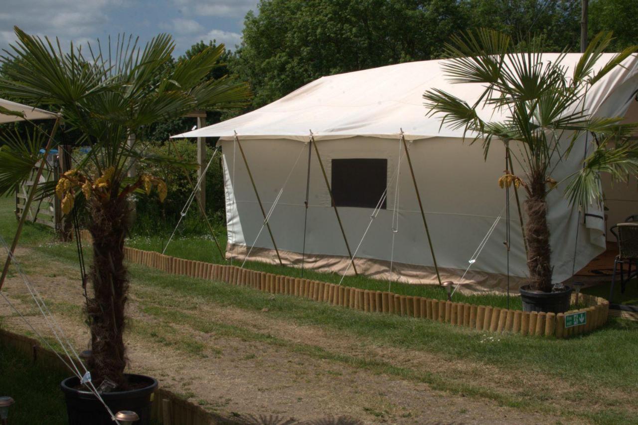 Bell Tent Village 诺丁汉 外观 照片
